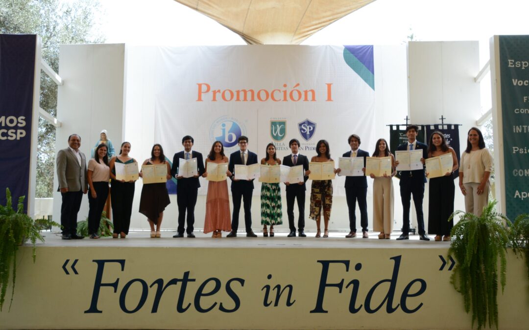 Ceremonia de entrega de diplomas I Promoción IB