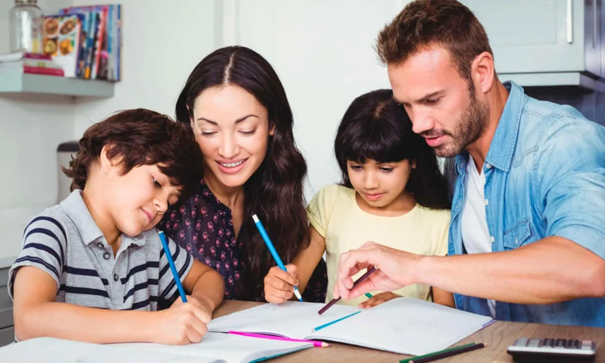 cómo ayudar a tu hijo a estudiar para sus exámenes